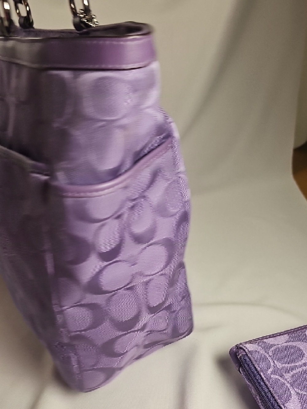 Coach Purple Signature Tote with Matching Wallet and Checkbook Cover - Picture 4 of 16